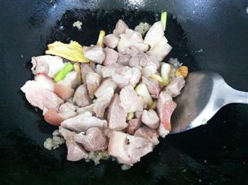 菰米茶树菇红烧肉的做法图解11