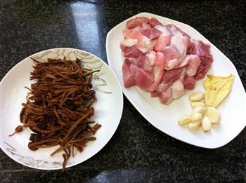 菰米茶树菇红烧肉的做法图解5