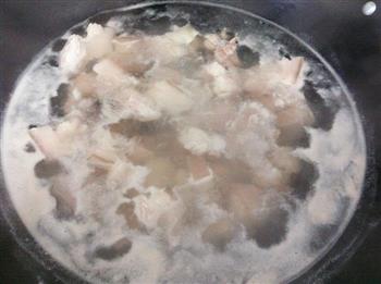 菰米茶树菇红烧肉的做法图解6