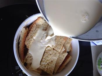 英式经典-黄油面包布丁的做法步骤6