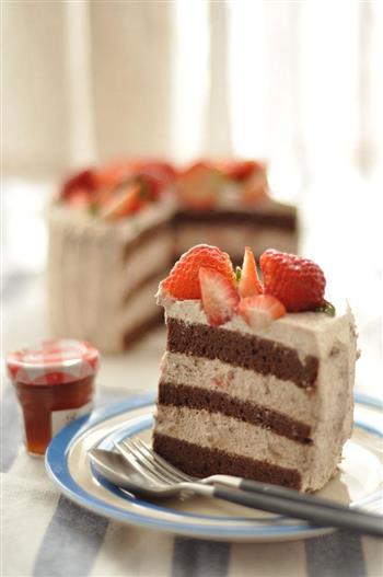 巧克力草莓奶油蛋糕的做法步骤8