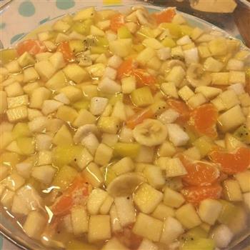 冬季暖身菜-银耳水果羹的做法步骤3