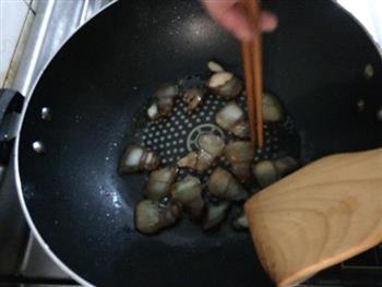 荷兰豆炒腊肉-冬季不能错过的食谱的做法步骤3