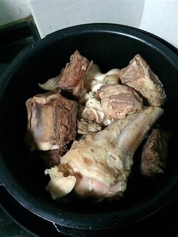 自制牛肉火锅的做法步骤1