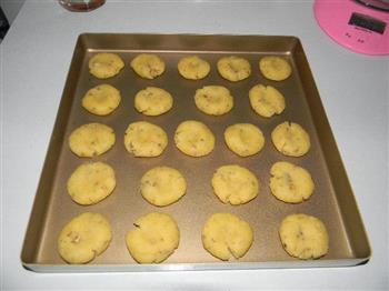 蛋黄核桃酥饼干的做法步骤14