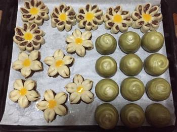 抹茶绿豆酥&菊花红豆酥的做法步骤10