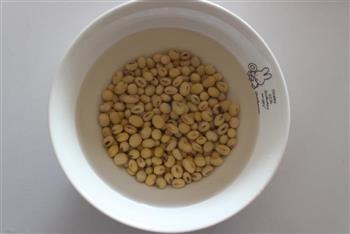 黄豆炖猪蹄汤-冬季暖身的做法步骤1