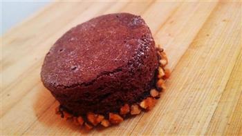 味蕾爆棚的熔浆黑巧克力蛋糕的做法步骤10