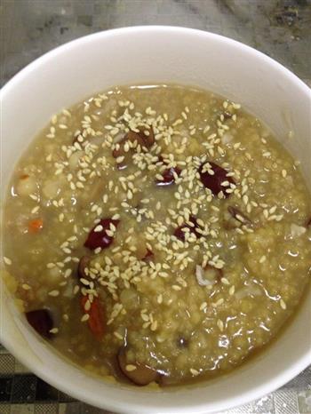 红枣小米粥的做法步骤3