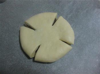 花形豆沙面包的做法步骤11