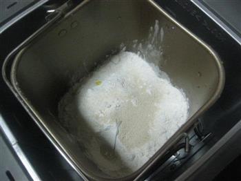 花形豆沙面包的做法步骤2