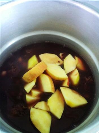 花生苹果银耳黑米粥-冬季暖身的做法步骤9