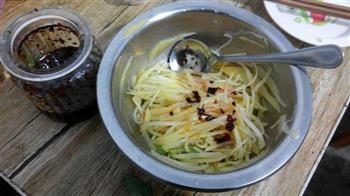 开胃小菜-凉拌酸辣土豆丝的做法步骤5