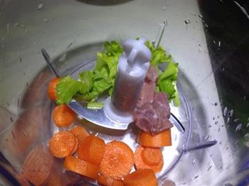 稀饭配胡萝卜牛肉丸子的做法步骤1