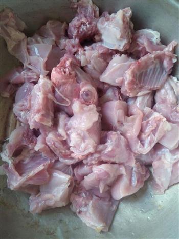 红烧兔肉—冬季暖身的做法步骤1