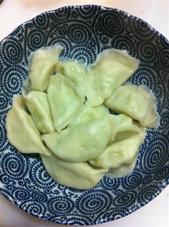 超健康白菜蒜香素饺子的做法步骤4