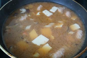 菌菇味噌汤的做法步骤4