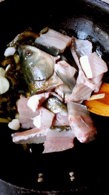 飘香酸菜鱼的做法步骤15