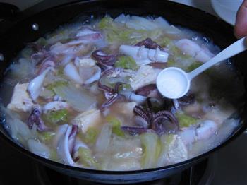 笔管鱼炖白菜豆腐-冬季暖身的做法图解16