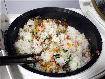 腊肉糯米饭，冬日护胃—冬季暖身的做法步骤18