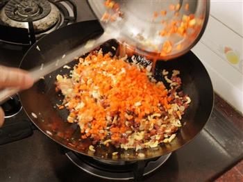 腊肉糯米饭，冬日护胃—冬季暖身的做法步骤7