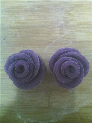 紫薯玫瑰卷的做法步骤8