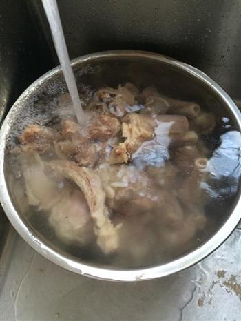 老方祖传滋补红焖羊肉锅，堪比城一锅的做法步骤1