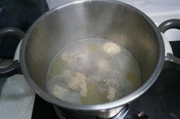 韩式辣白菜牛尾汤的做法步骤9