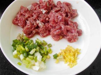 土豆牛肉焖饭的做法步骤3