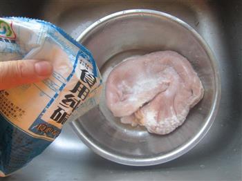 猪肚阴米粥-冬季暖身的做法图解1