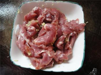 咸鱼蒸猪肉—冬季暖身的做法步骤5