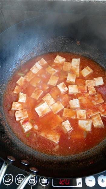 西红柿炖豆腐的做法图解3