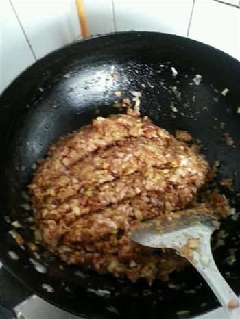 猪肉大葱饺子的做法步骤2