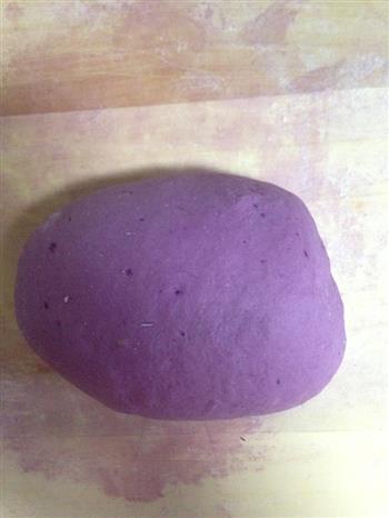 紫薯玫瑰花馒头的做法图解5