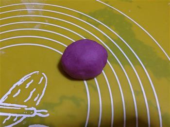 紫薯芝士蜗牛卷的做法图解1
