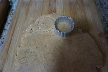 核桃酥饼的做法步骤9