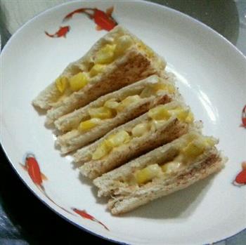 玉米三明治的做法图解2