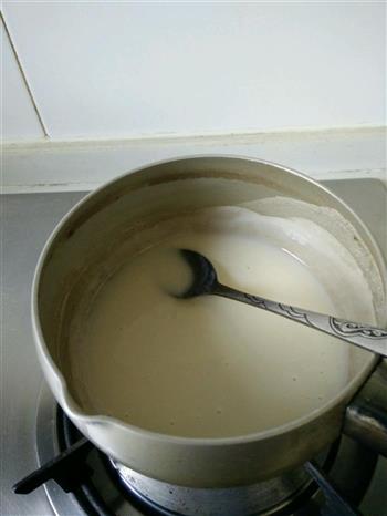 汤种蜜豆花环面包的做法步骤2