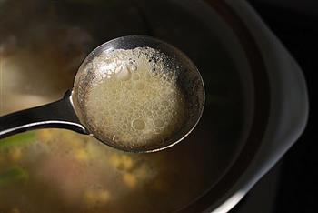 黄豆猪蹄汤的做法步骤7