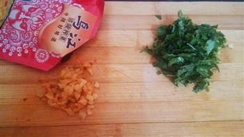 香辣牛肉榨菜豆腐花的做法图解3