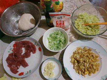 家常饺子的做法步骤1