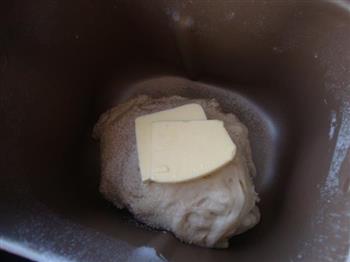 香葱培根肉松面包卷的做法图解2