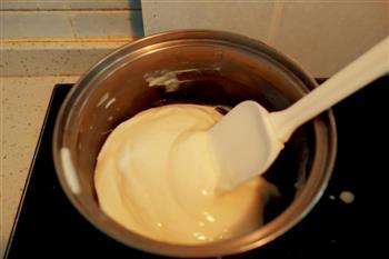 脆皮炸鲜奶，很容易噢的做法图解2