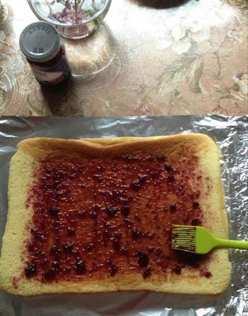蓝莓蛋糕卷的做法步骤11