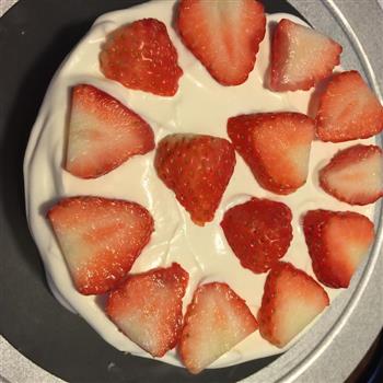 草莓奶油蛋糕的做法步骤15