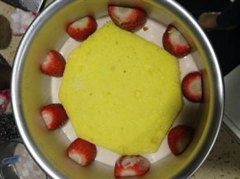 草莓慕斯蛋糕的做法步骤17