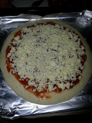 简易自制披萨的做法步骤3