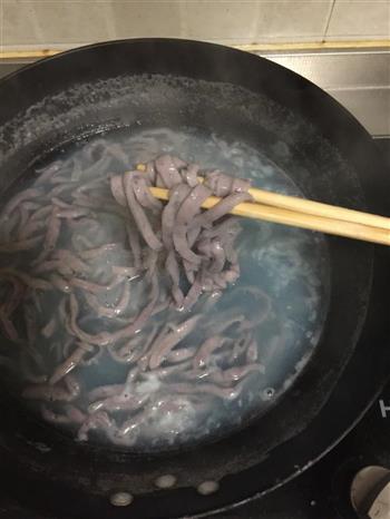 紫甘蓝牛肉面条，为孩子而创造的营养面的做法图解12