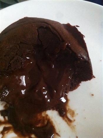 巧克力熔岩蛋糕的做法步骤2