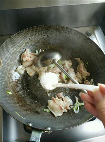 家常辣椒炒肉的做法步骤4